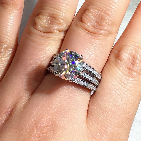 Classic Cubic Zirconia 925 Silver Wedding Ring for Women, FB16FA1037 - Picture 3 of 8